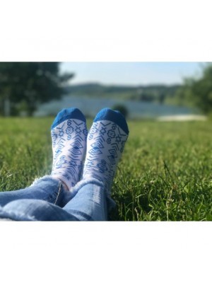 Veselé ponožky HESTY - Čičmany členkové modré 35-38